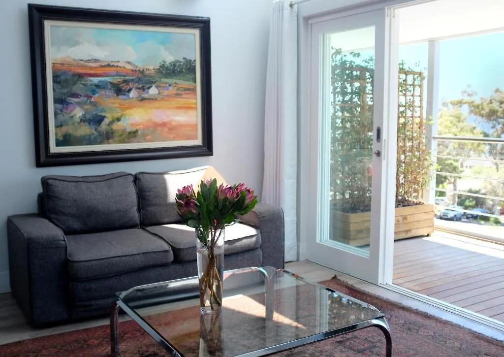 Camps Bay Loft With Stunning Mountain And Ocean Views Apartment Cape Town 0*,  South Africa